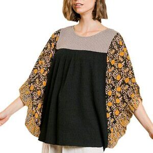 Umgee Women's Floral Mixed Print Black and Brown Waffle Knit Top Size Small